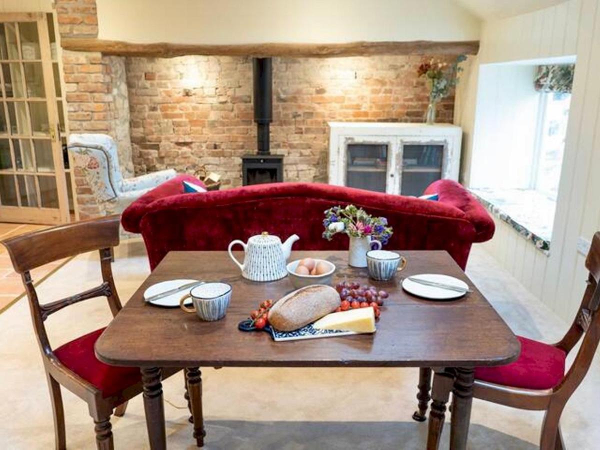 Pass The Keys Goose Feather Barn, Wedmore Luxury Cottage For Two Exteriör bild